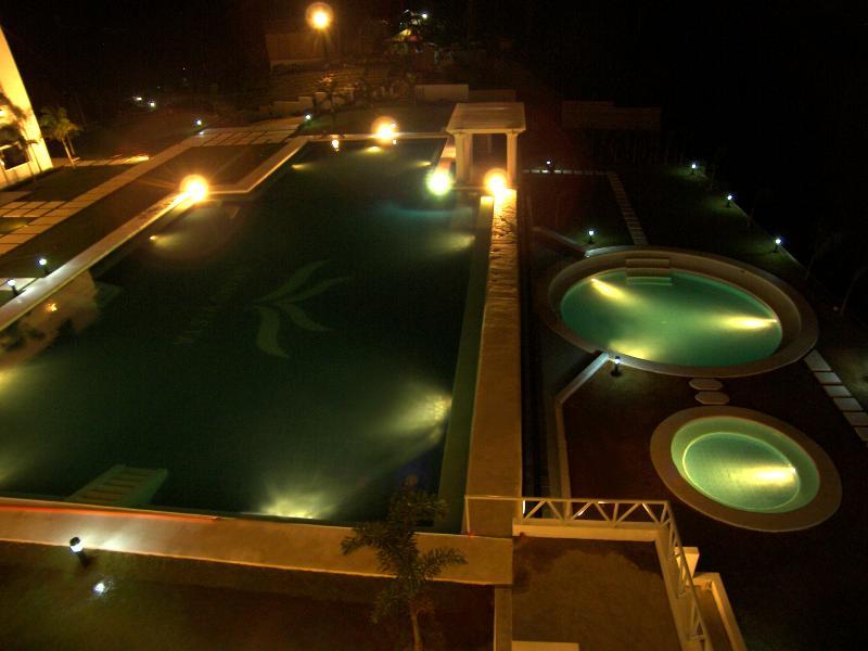 Boracay Grand Vista Resort & Spa Yapak Exterior foto